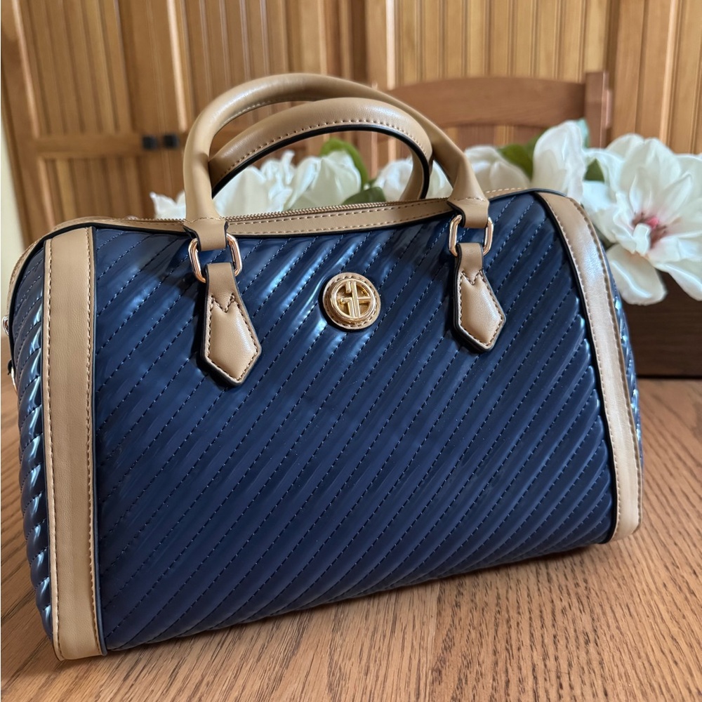 Giani Bernini Blue and Tan Dome Satchel